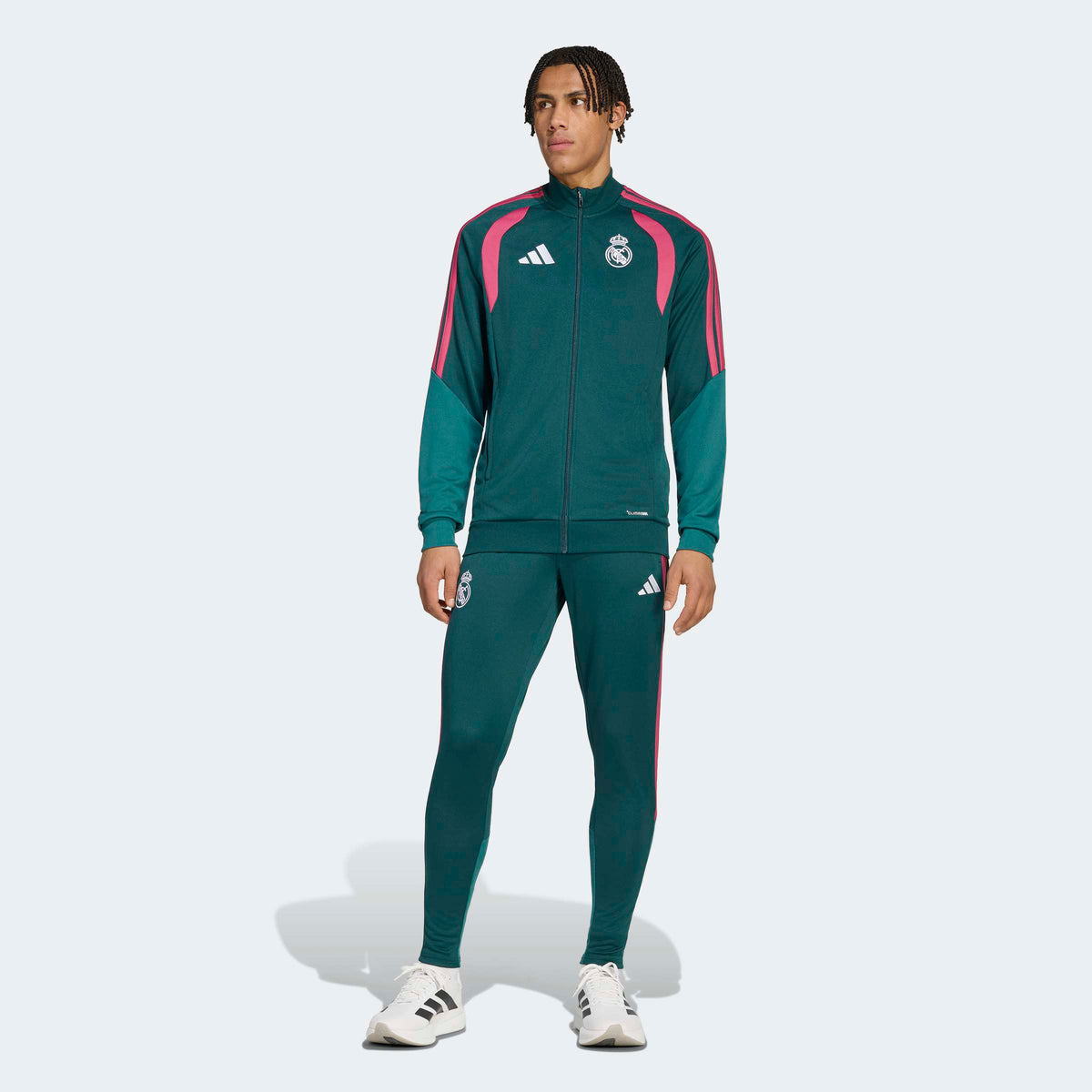 Realtk suit man - 0000