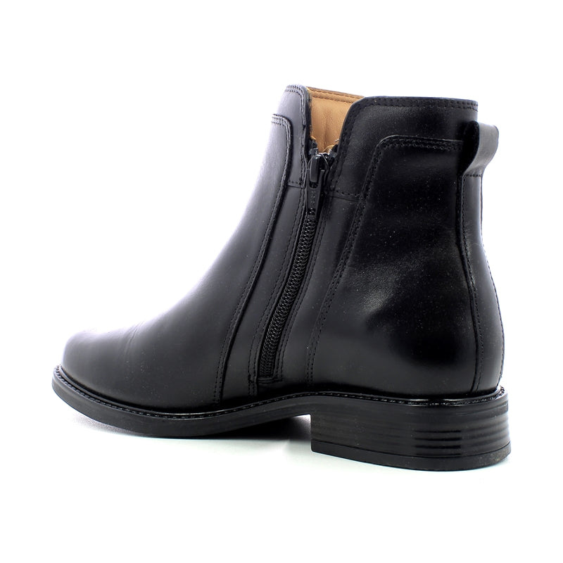 Polacco vitello donna - Vitello Nero