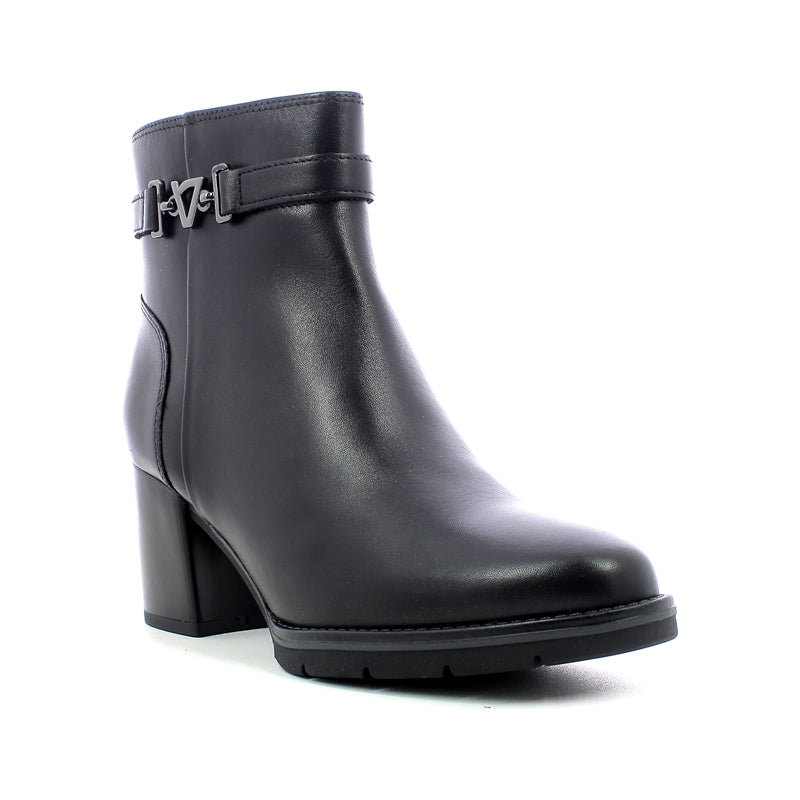 Polacco vitello donna - Vitello Nero