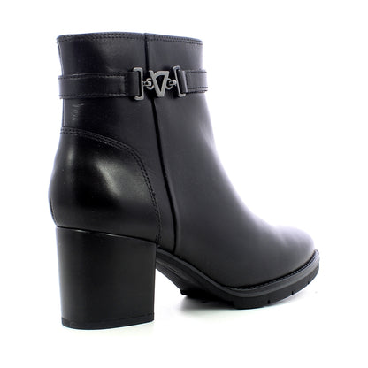 Polacco vitello donna - Vitello Nero
