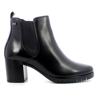 Polacco vitello donna - Vitello Nero